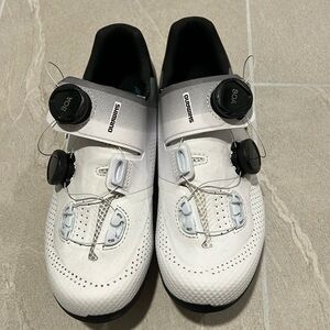 EUC Shimano RC7 Cycling Shoe